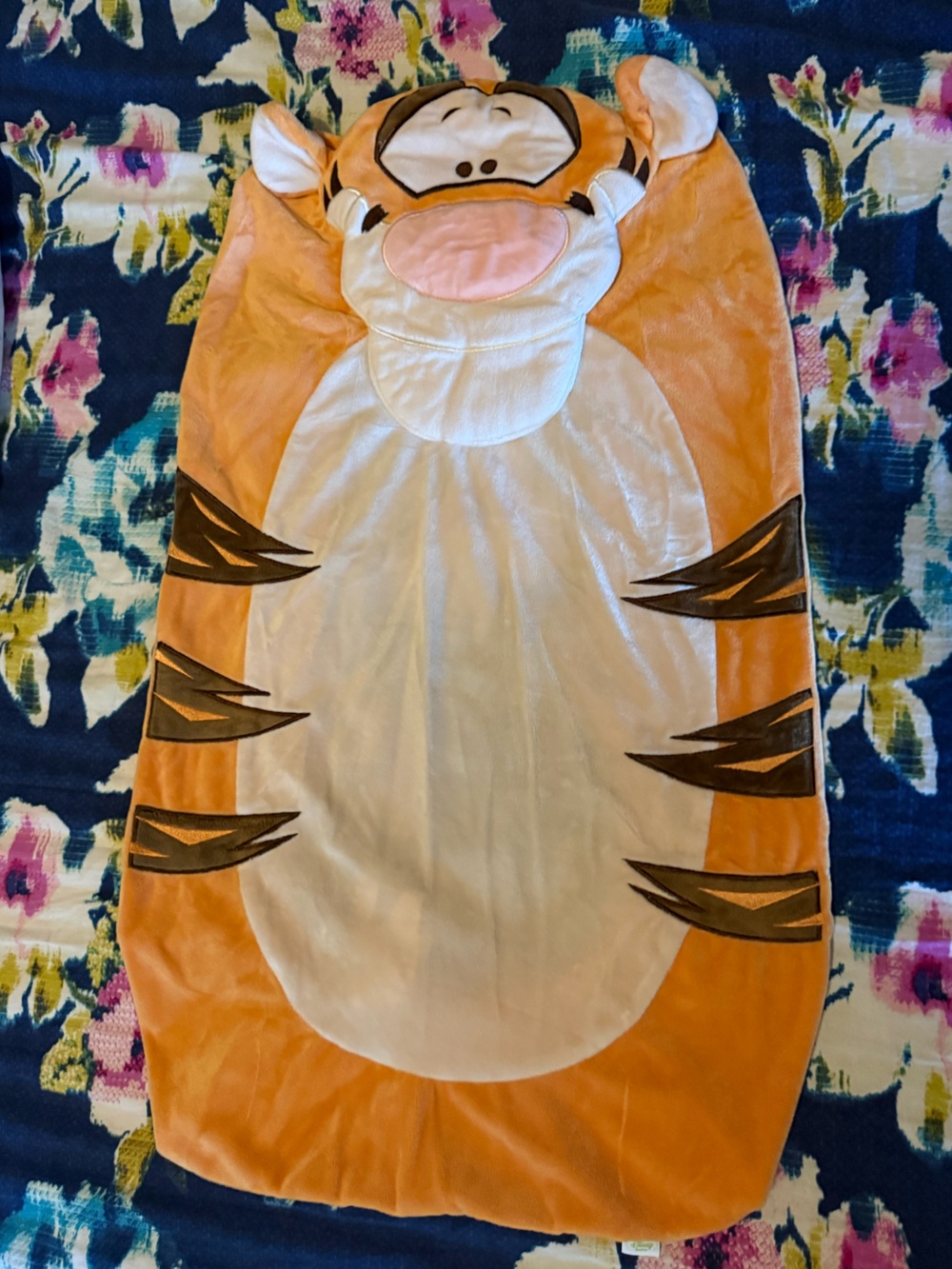 Disney Baby Winnie the Pooh Tigger diaper changing pad cover